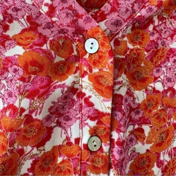 Cynthia Rowley top with v-neck and short sleeves, loose fitting, floral print - Picture 7 of 10